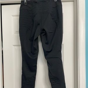 Athleta Peak Hybrid Pant